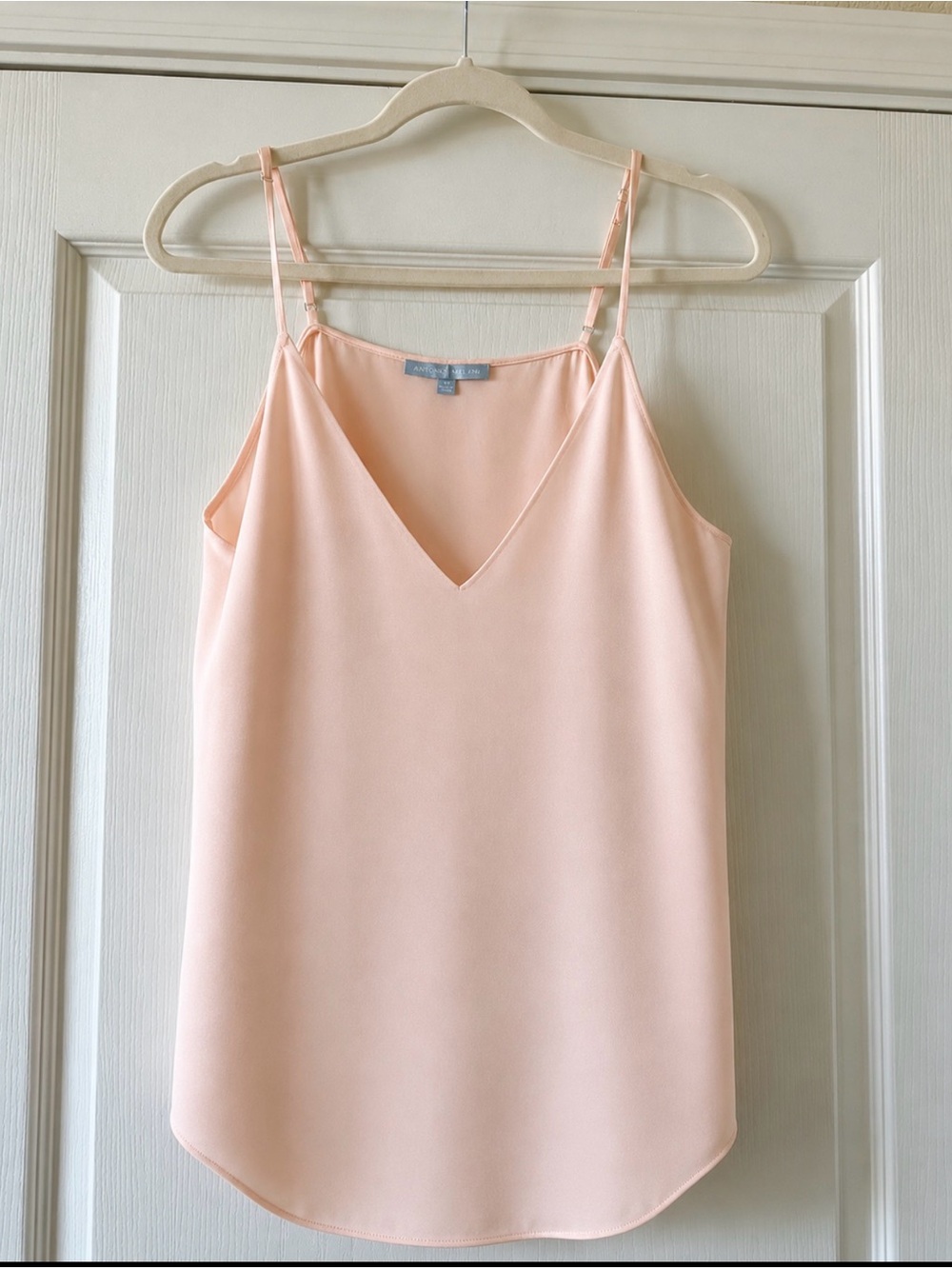 Light Pink V-Neck Spaghetti Strap Camisole size xl